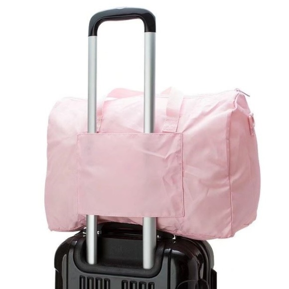 NEW Sanrio My Melody Luggage Travel Bag - Picture 2 of 4